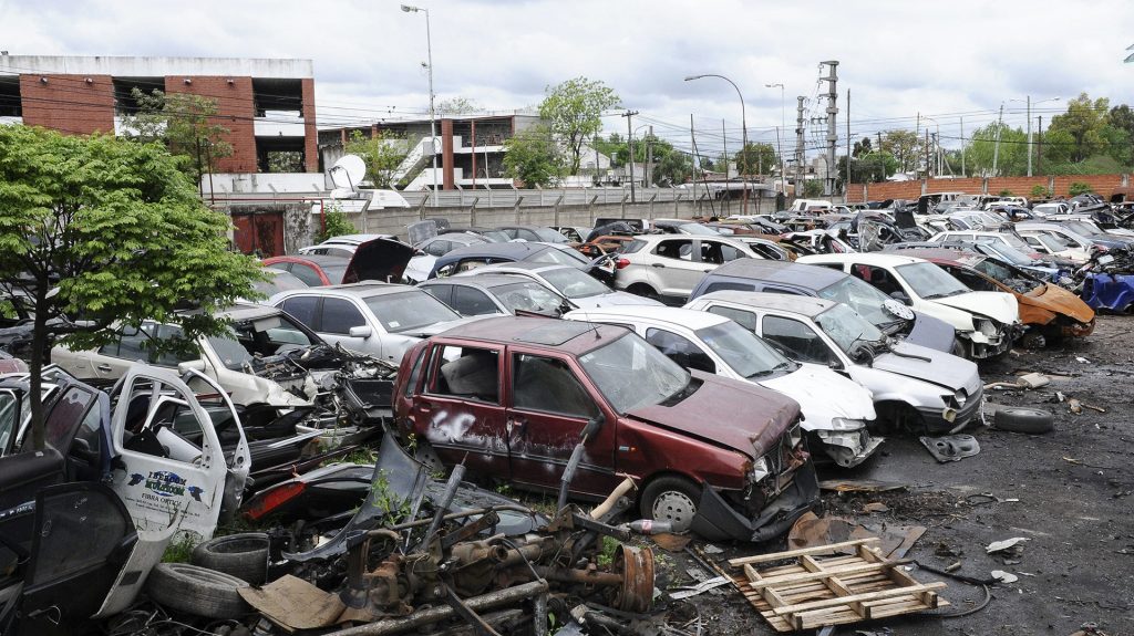 autos abandonados Guatemala