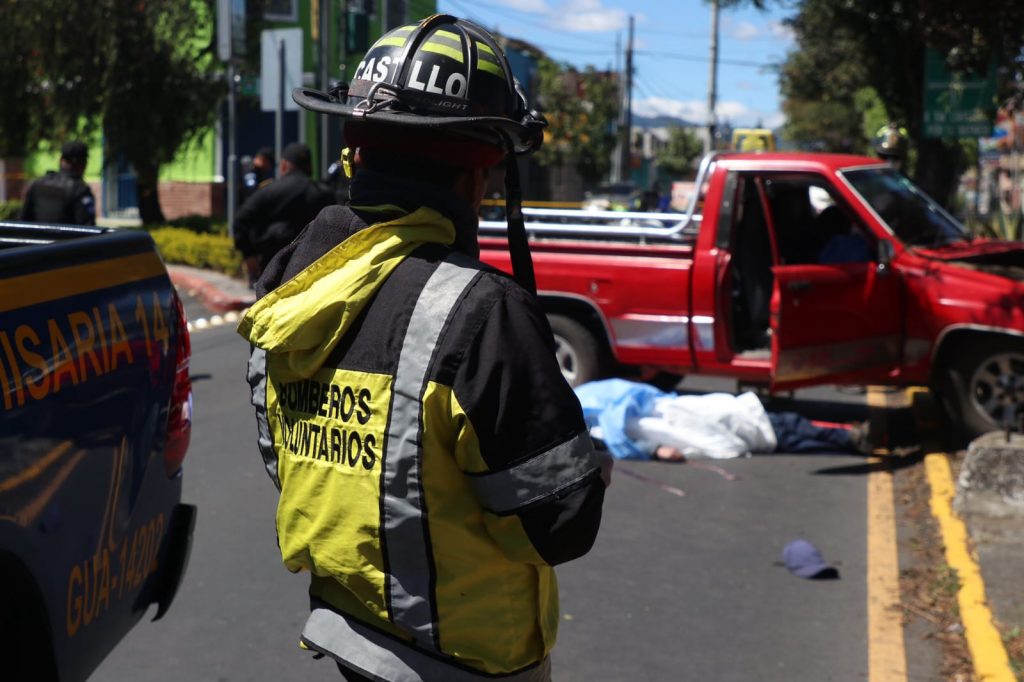 muren-tres-hombres-en-Guatemala