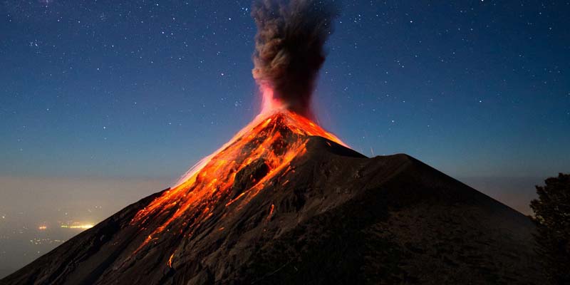 Alerta roja institucional por actividad de volcán de Fuego