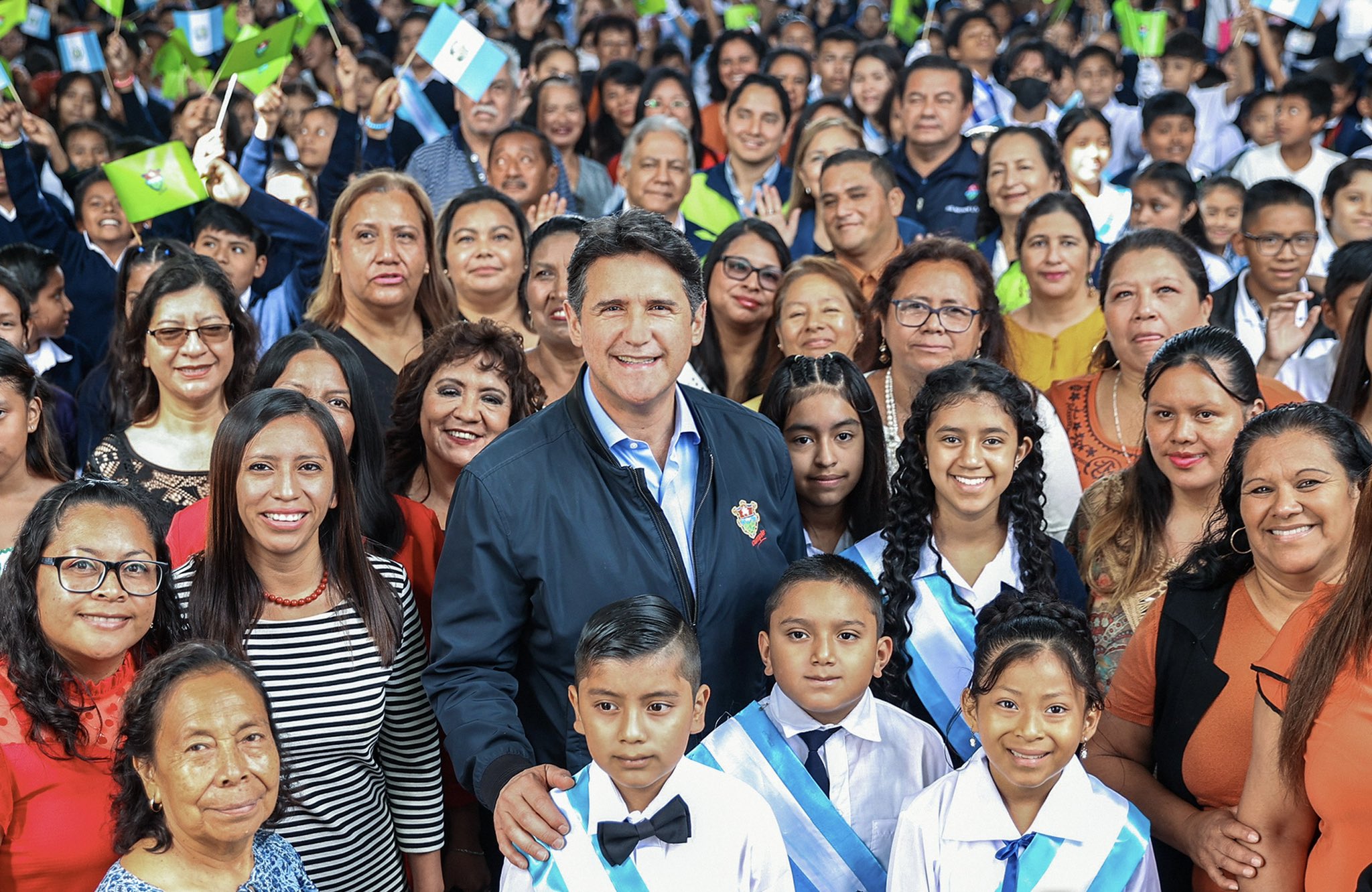 Ricardo Quiñonez Impulsa Desarrollo Educativo