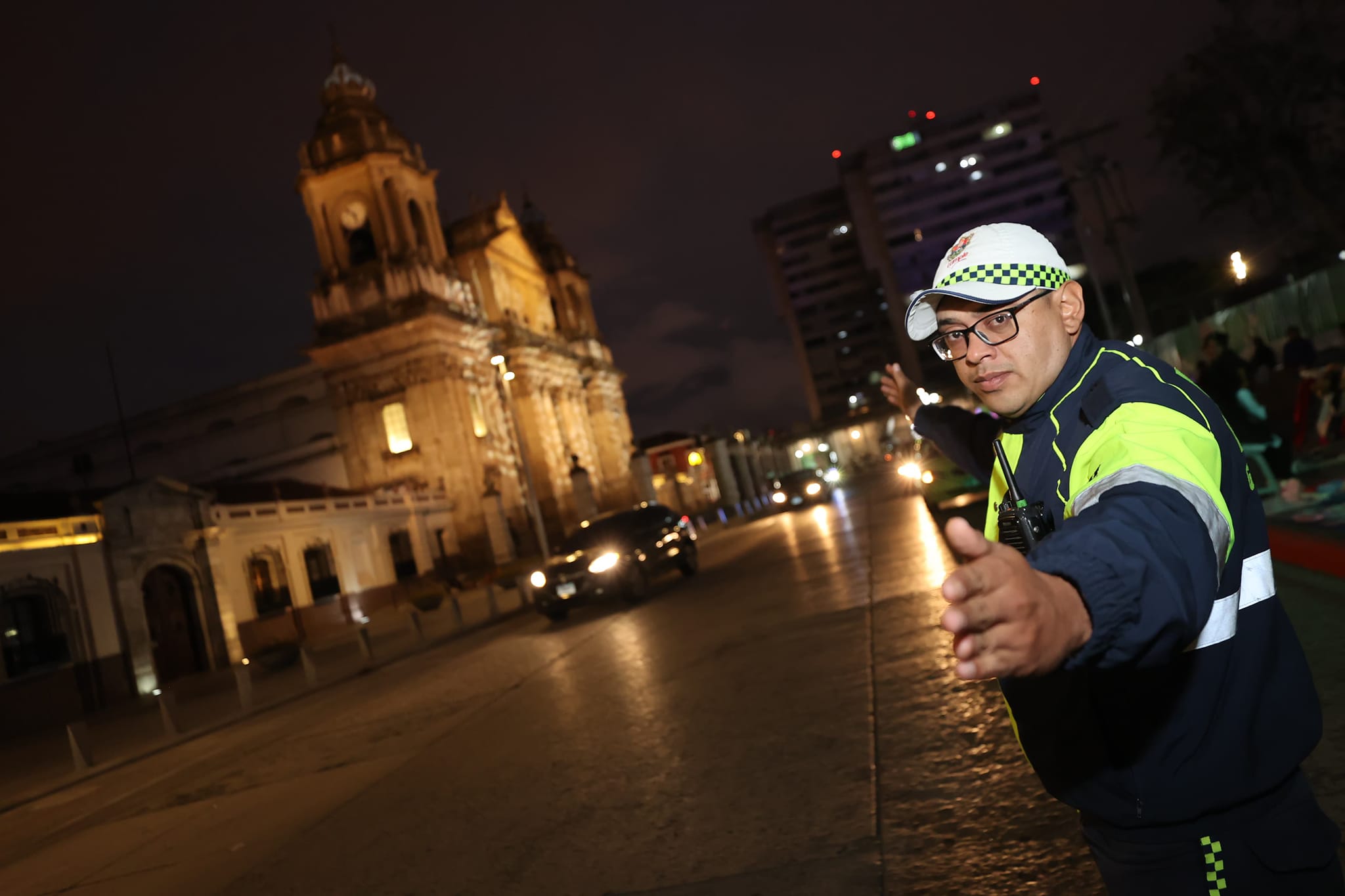 PMT de Ricardo Quiñónez presente en los Bazares Navideños