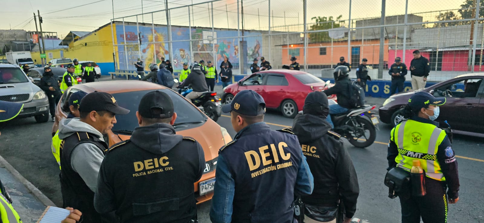 Operativo contra Taxis Piratas Intensifica Control en Guatemala