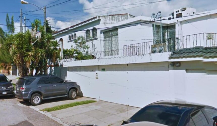 Allanan “spa” en zona 15 y CAES por presunta prostitución