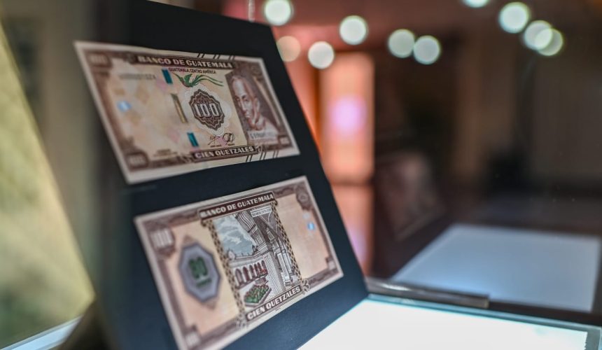 En la presentación, destacaron el diseño y la resistencia que tendrá este billete, el cual está elaborado con composición 100% de fibras de algodón