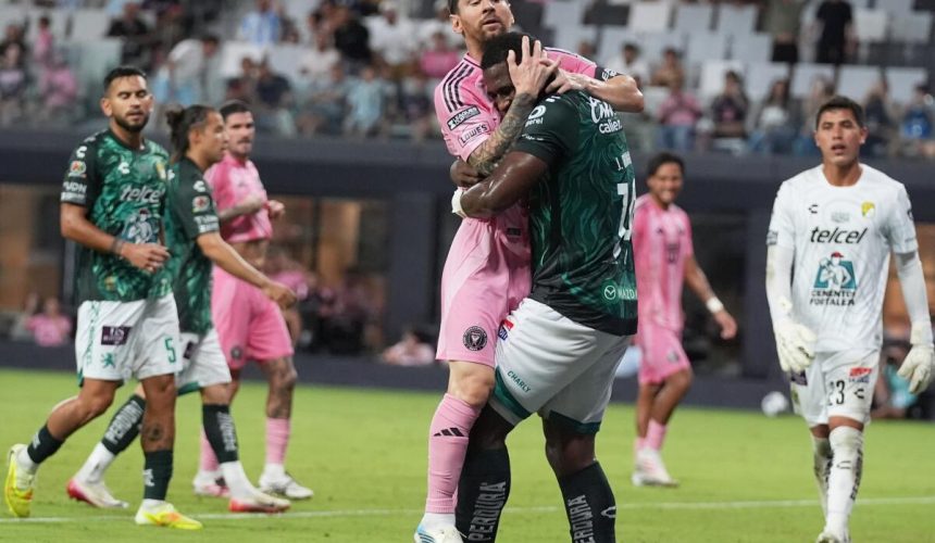 Messi vuelve a jugar tras el fallecimiento de Jorge Messi